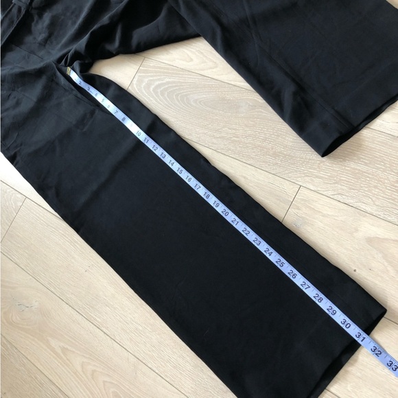 Aritzia Babaton Jermaine Pants Made with Japanese Fabric in Black Size 4 - Picture 9 of 16